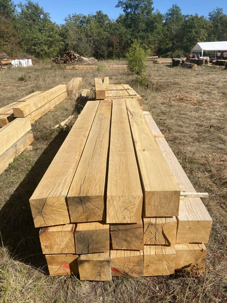 Poutre / Bois de chêne pour charpente